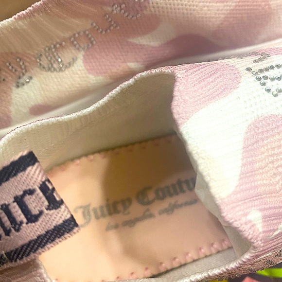 Juicy Couture Pink & White Women’s Avarie Knit Slip-On Joggers Sneakers (NWT) - Picture 8 of 13